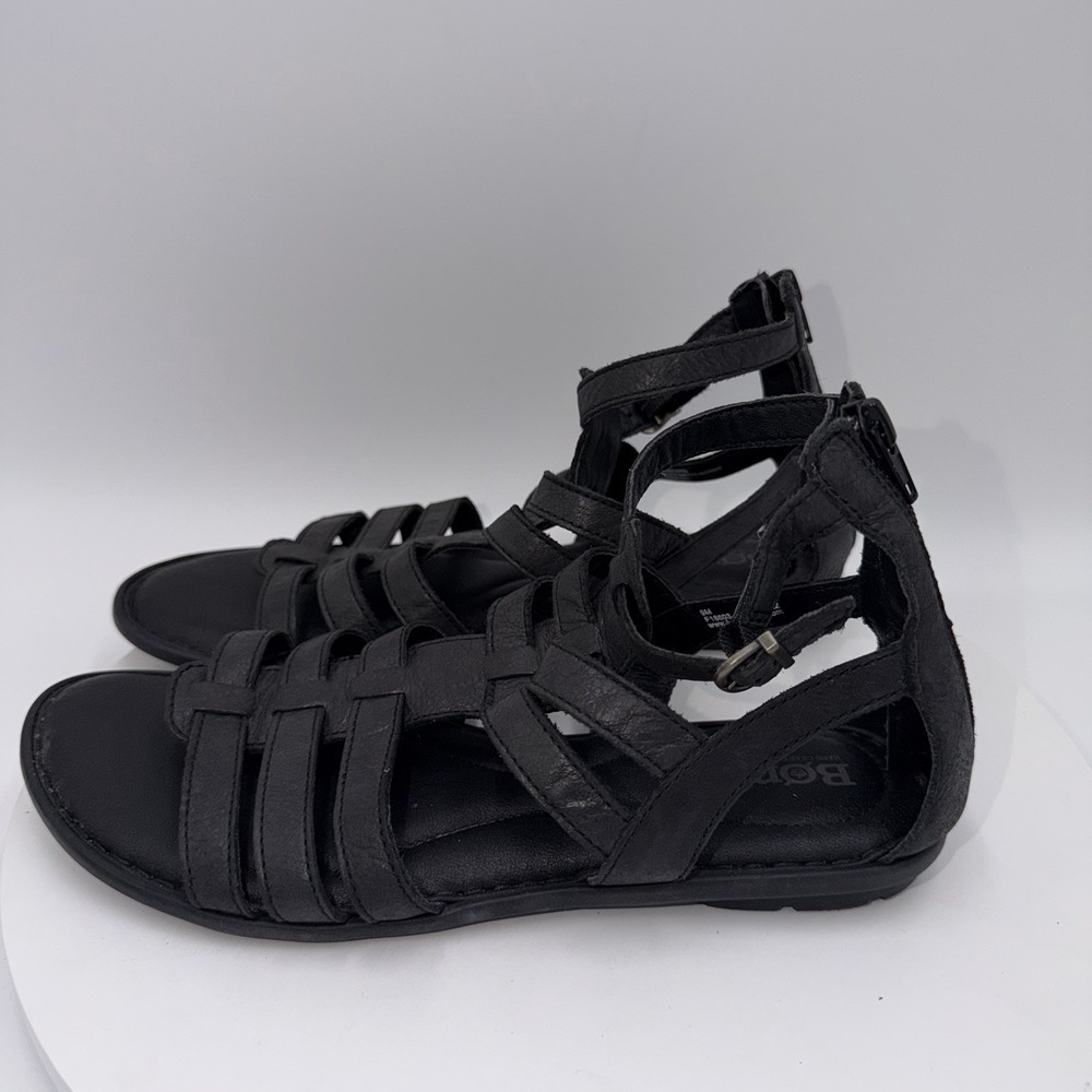 Born Gladiator Boho Strap Black Leather Heel Zip Flat Open Toe Sandals Size 9M